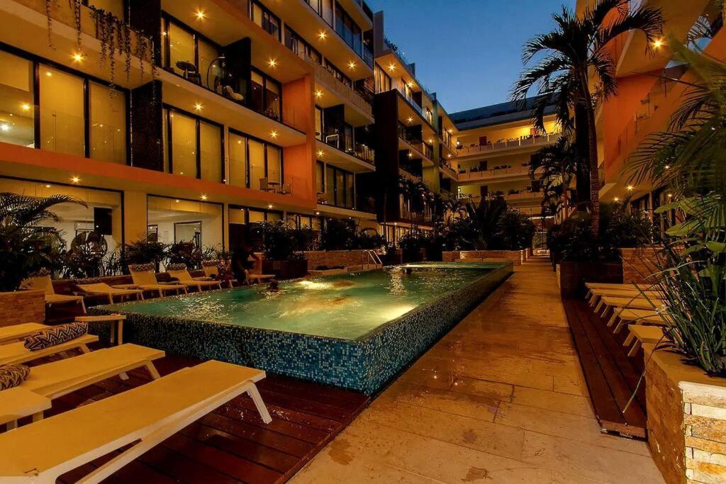 Your Exclusive Studio In The City - Top Amenities & Services For Free!! Playa del Carmen Bagian luar foto