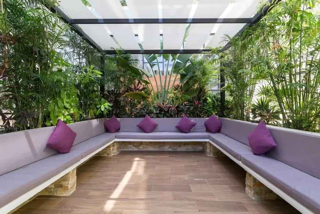Your Exclusive Studio In The City - Top Amenities & Services For Free!! Playa del Carmen Bagian luar foto